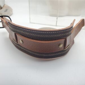Cowboy saddle leather‎ cuff bracelet button closure cowgirl southwestern B0411